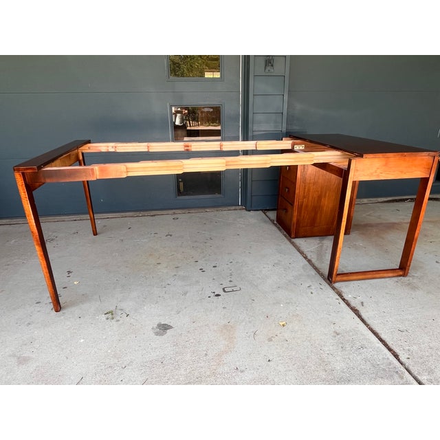 1940s Saginaw Furniture Shops "Expandomatic" Mahogany Desk-to-Dining Table For Sale - Image 10 of 18