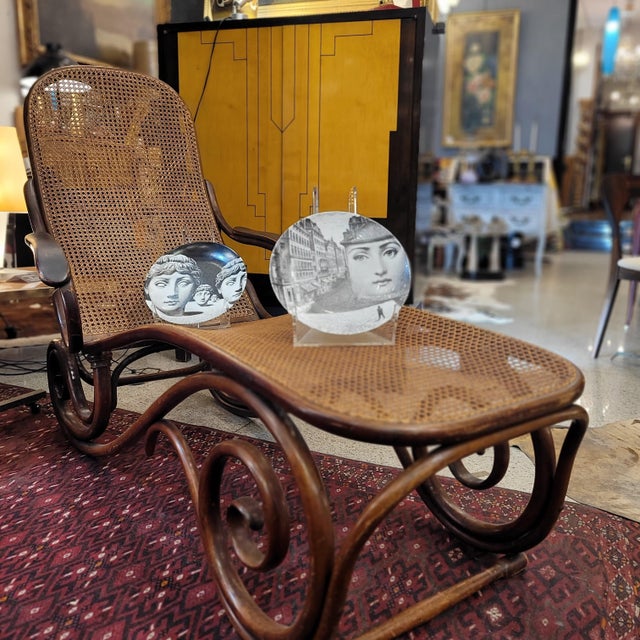 Late 19th Century Art Nouveau Reclining Chaise Longue in Bent Beech Wood from Thonet, Austria, 1879 For Sale - Image 5 of 18