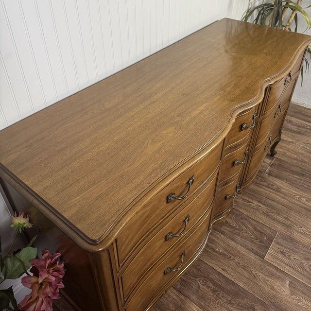 Drexel French Provincial Vintage Drexel Bordeaux 9-Drawer Serpentine Lowboy Dresser For Sale - Image 4 of 14