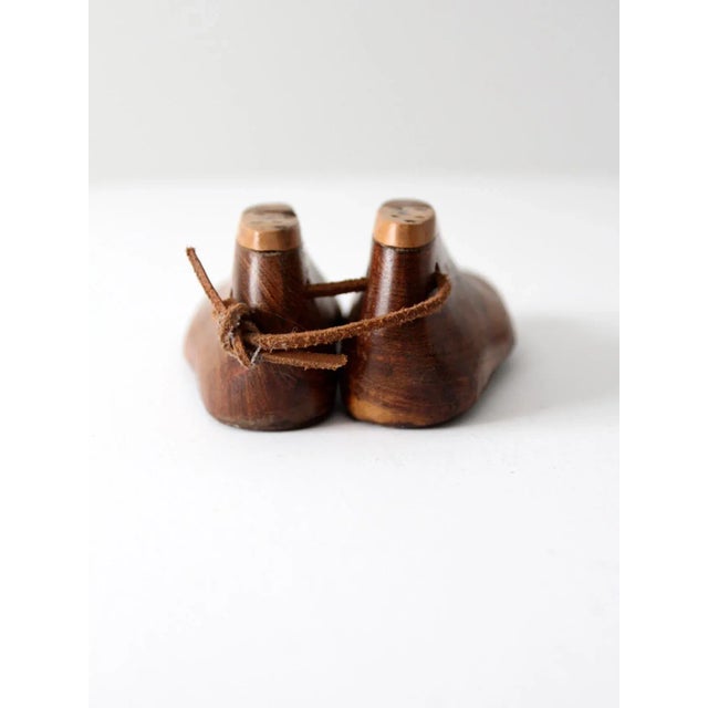 Antique Children's Shoe Forms - a Pair For Sale - Image 4 of 10