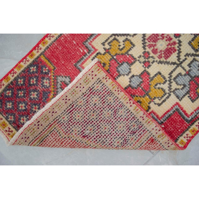 1970s Hand Knotted Low Pile Turkish Petite Rug Entry Decor, Bath Mat - 19'' X 38'' For Sale - Image 9 of 14