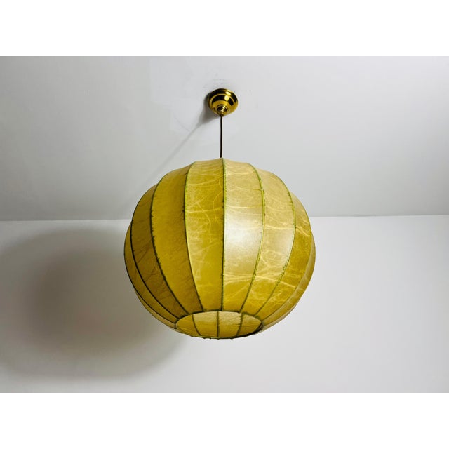 Mid-Century Round Cocoon Pendant Lamp, 1960s, Italy For Sale - Image 9 of 12