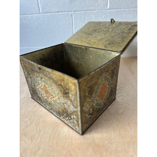 Antique Tin Biscuit Box by by h.j. Heinz 57 Company For Sale - Image 11 of 11