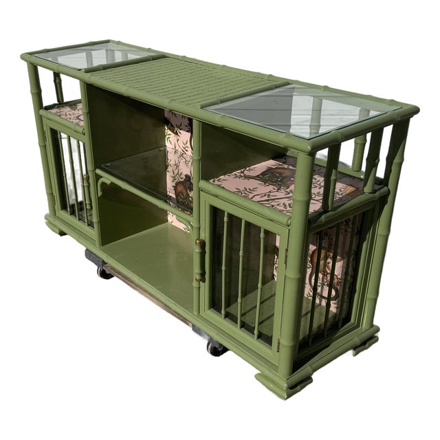 1960s Lacquered Faux Bamboo and Rattan Bar/Entertainment Center For Sale