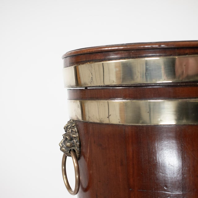 Late 18th Century English George III Oval Double Banded Mahogany Cellarette With Lion Pulls For Sale - Image 15 of 15
