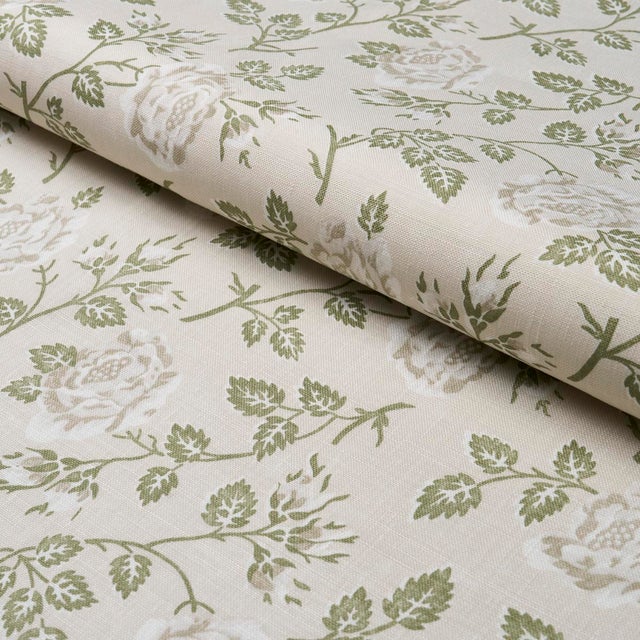 Schumacher SAMPLE - Schumacher x Veere Greeney Lavinia Fabric In Green For Sale - Image 4 of 4