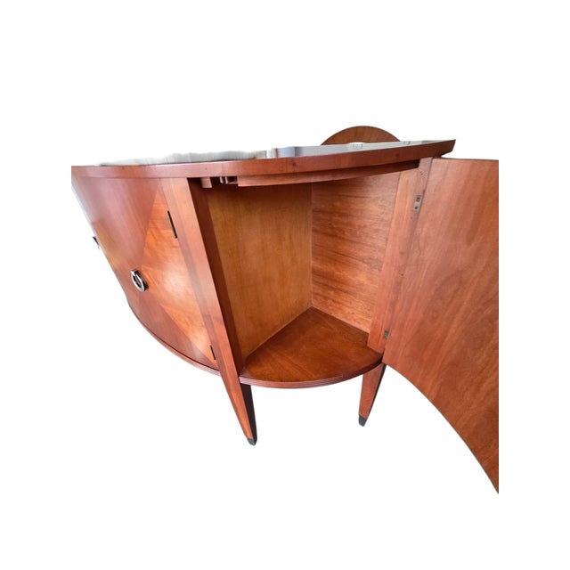 1990s Ethan Allen Avenue Demilune Sideboard Cherry Buffet Credenza Cabinet Console For Sale In Philadelphia - Image 6 of 15