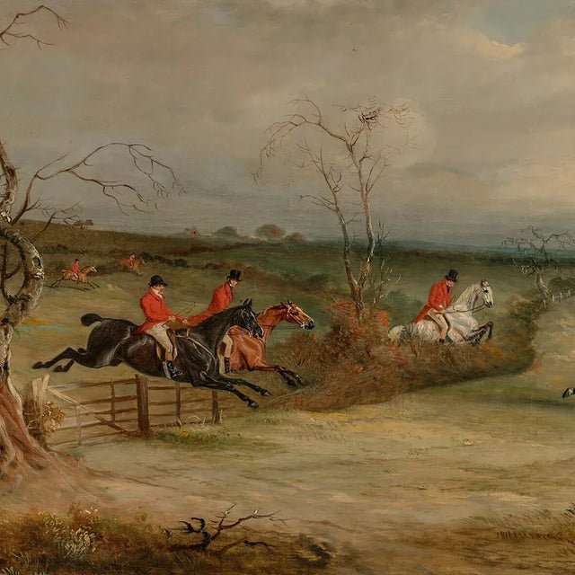 This decorative tray features a gorgeous, lively fox hunt scene depicting the famous Belvoir Hunt by English painter John...
