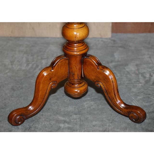 Vintage Italian Marquetry Inlaid Burr Walnut and Hardwood Side Tables, Set of 2 For Sale - Image 16 of 18