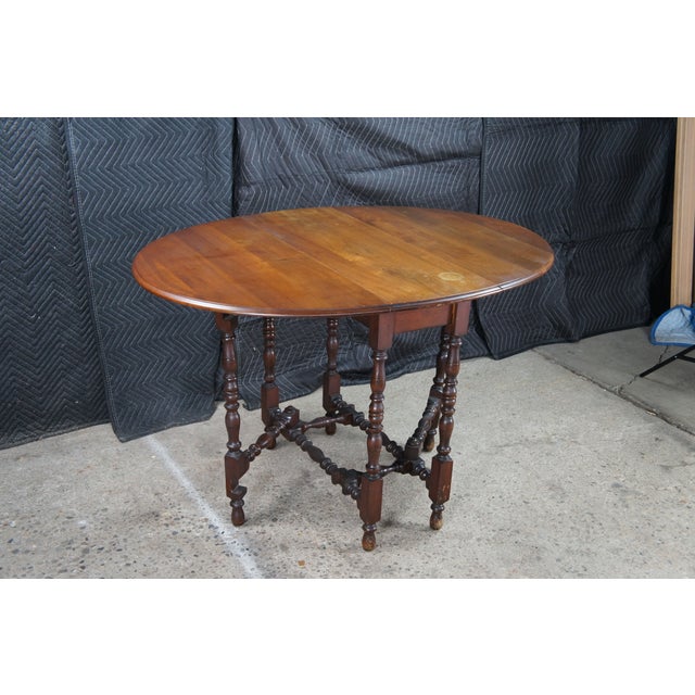 Antique William & Mary Style Oak Oval Drop Leaf Gateleg Side Table For Sale - Image 11 of 12