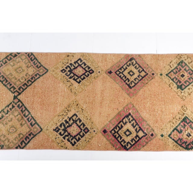 Mid 20th Century Oushak Turkish Anatolian Hallway Runner For Sale - Image 10 of 11