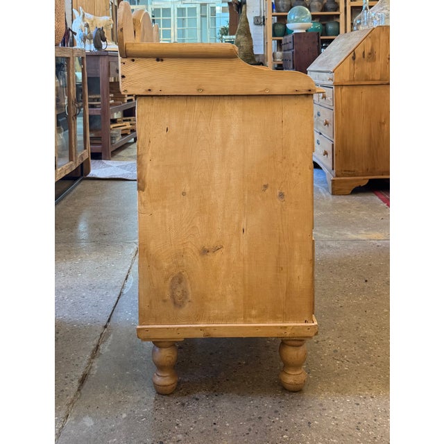 French Country Mid 19th Century Pine Washstand For Sale - Image 3 of 13