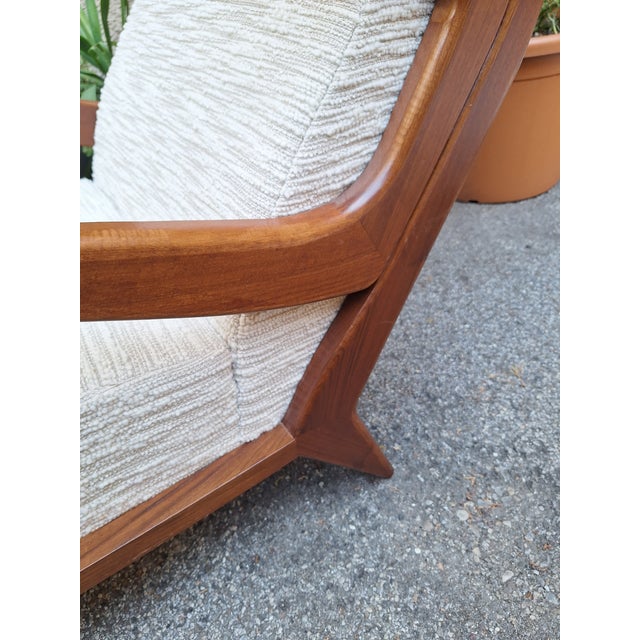 Armchairs Wooden Ears Model in White Boucle by Gio Ponti for Manifattura Artigianale Italiana, 1990s, Set of 2 For Sale - Image 11 of 14