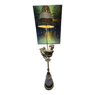 Mid 20th Century Hollywood Regency Chinoiserie Reticulated Ceramic & Dual Dragon Floor Lamp For Sale