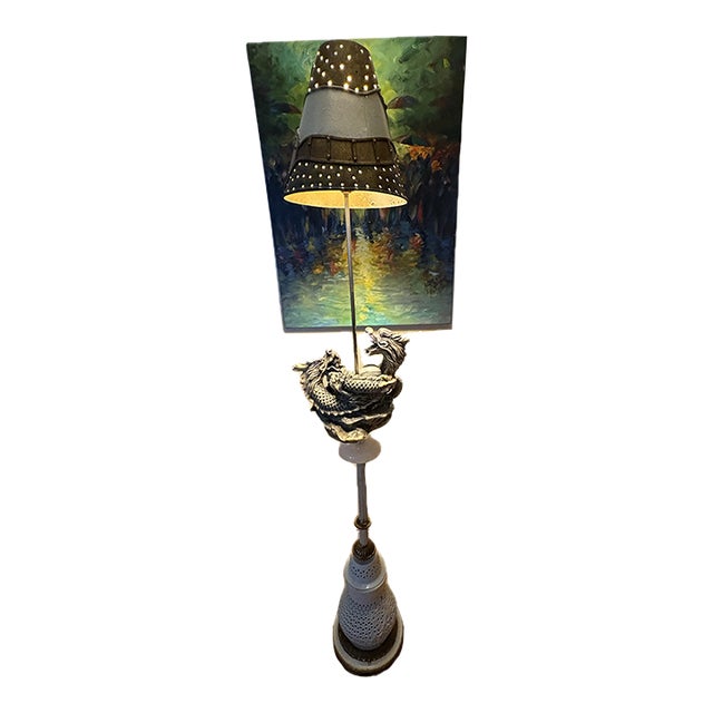 Mid 20th Century Hollywood Regency Chinoiserie Reticulated Ceramic & Dual Dragon Floor Lamp For Sale