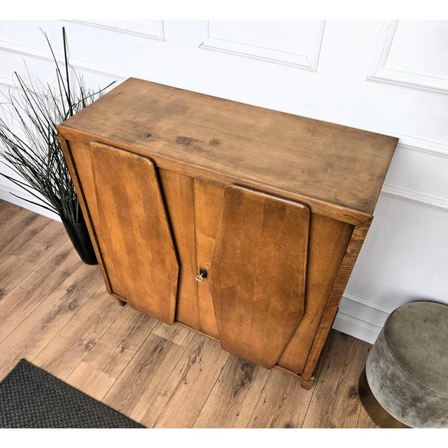 Mid-Century Italian Art Deco Style Walnut and Mirror Mosaic Bar Cabinet, 1950s For Sale - Image 9 of 11
