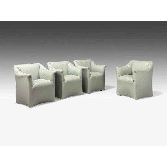 Mid-Century Modern Mario Bellini, Italian Modern, Leather, Four Model 684 Armchairs, Italy, 1980s For Sale - Image 3 of 15