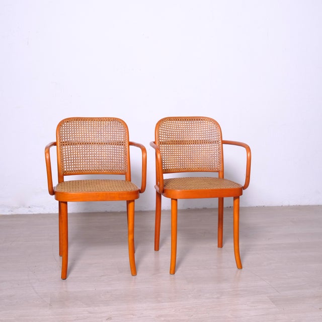 811 Chairs from Thonet, 1960s, Set of 2 For Sale - Image 4 of 18