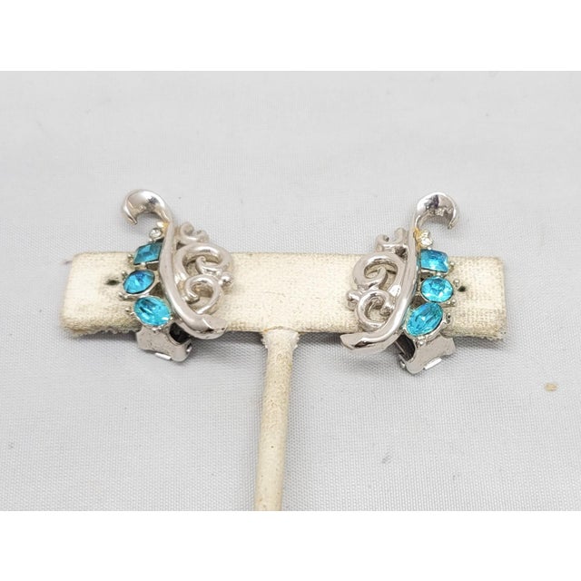 Trifari Vintage 1950 Signed Crown Trifari Alfred Philippe Design Faux-Aquamarine Clip Earrings - 2 Pieces For Sale - Image 4 of 9