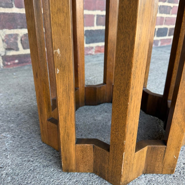 Mid-Century Modern Harvey Probber Travertine and Walnut Circular Side Table For Sale - Image 3 of 12
