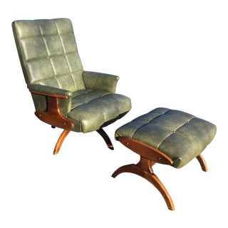 Vintage Mid Century Heywood Wakefield Style Chair and Ottoman For Sale