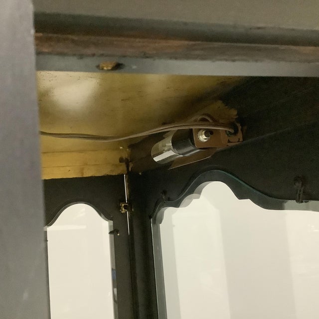 Queen Anne Vintage Hammary Black Gold Double Side Door Display Curio Cabinet Queen Anne For Sale - Image 3 of 12