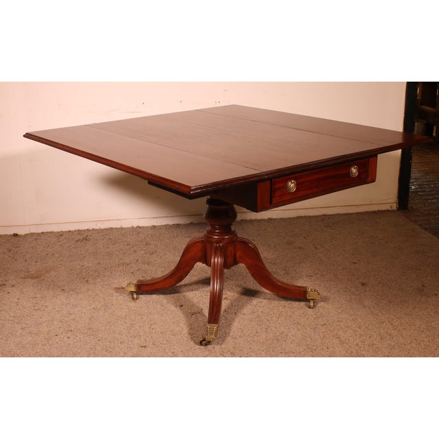 Pembroke Mahogany Table from the 19th Century For Sale - Image 13 of 13