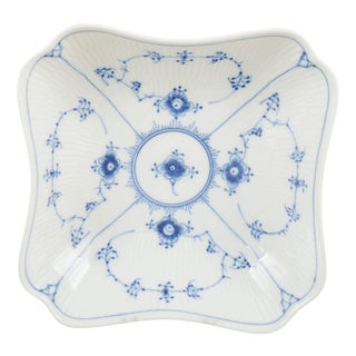 Blue Fluted Plain Square Porcelain Serving Bowl from Royal Copenhagen, 1980s For Sale