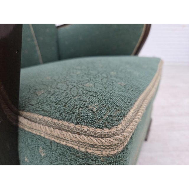 Mid-Century Modern Danish Armchair in Green and Beige Furniture Wool, 1960s For Sale - Image 3 of 18