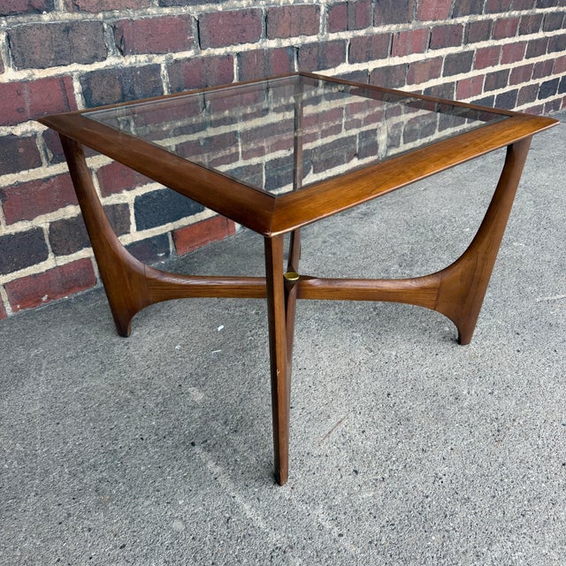 Mid-Century Modern 1960s Lane Silhouette Sculptural Walnut & Glass End Table by Andre Bus For Sale - Image 3 of 12