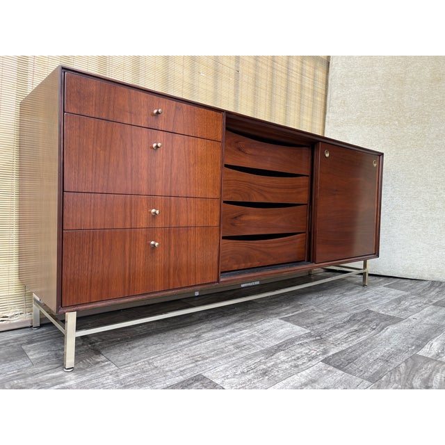 Refinished Mid Century Modern Twelf Drawer Dresser by John Stuart. Circa 1960s. For Sale - Image 18 of 18