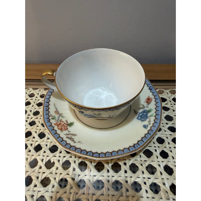 Haviland & Co. was a prominent American ceramics manufacturer founded by David Haviland in Limoges, France, in 1842. The...
