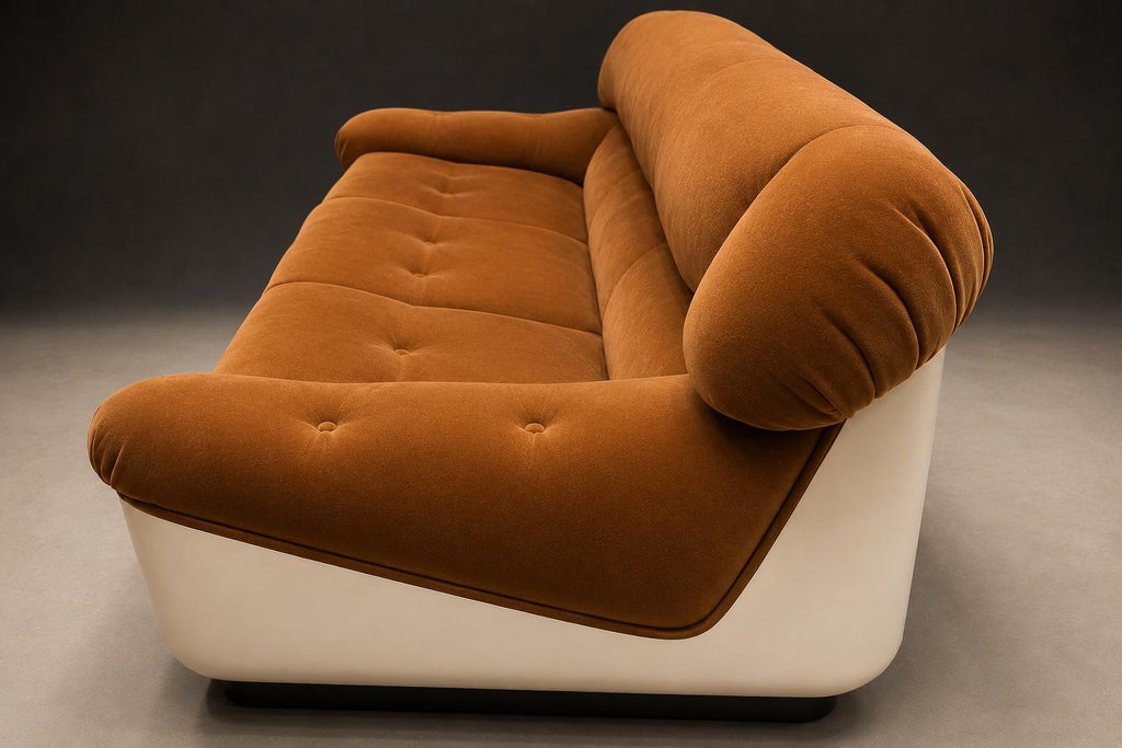 Brazilian Modern “Vip” Sofa in Fiberglass & Mohair by Jorge