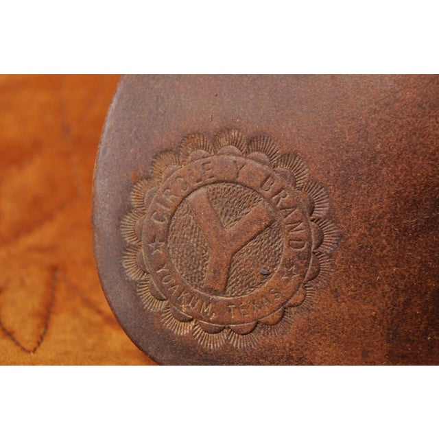 Late 20th Century Vintage Circle Y Brand Brown Leather & Suede 14 Inch Barrel Horse Western Saddle For Sale - Image 5 of 18
