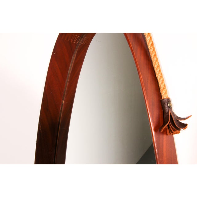 Mid-Century Modern Italian Oval Mirror in Curved Teak with Rope and Leather, 1960s For Sale - Image 4 of 8