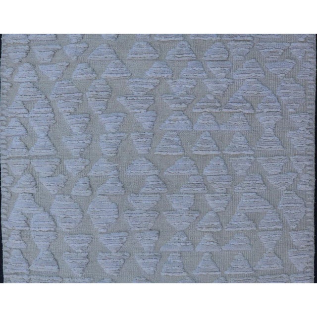Abstract Modern Area Rug in L. Blue, Taupe, Beige With Minimalist Design, Country of Origin: India; Type: Modern, Minimal;...
