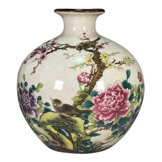Chinese Ge-Type Crackle Glaze Famille Rose Vase With Bird & Flower Motif For Sale