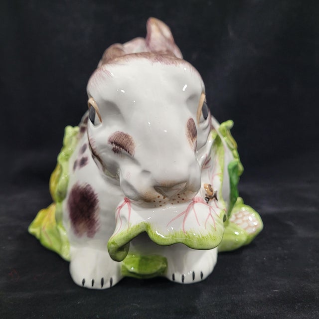 Vintage Hand-Painted Jay Willfred Diu Andrea by Sadek Bunny Rabbit Tureen For Sale - Image 10 of 12