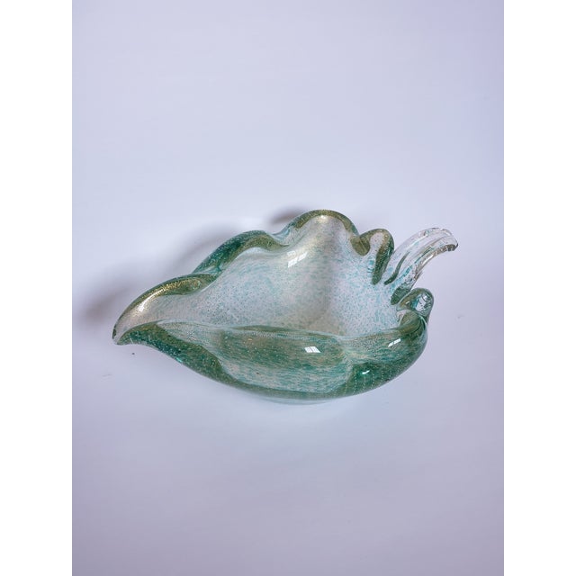 1950s Archimede Seguso Murano Glass Leaf Bowl Green Gold Bullicante For Sale - Image 14 of 17