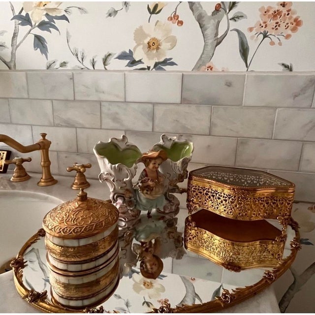Vintage Hollywood Regency Gold-Plated Mirrored Vanity Tray For Sale - Image 9 of 9