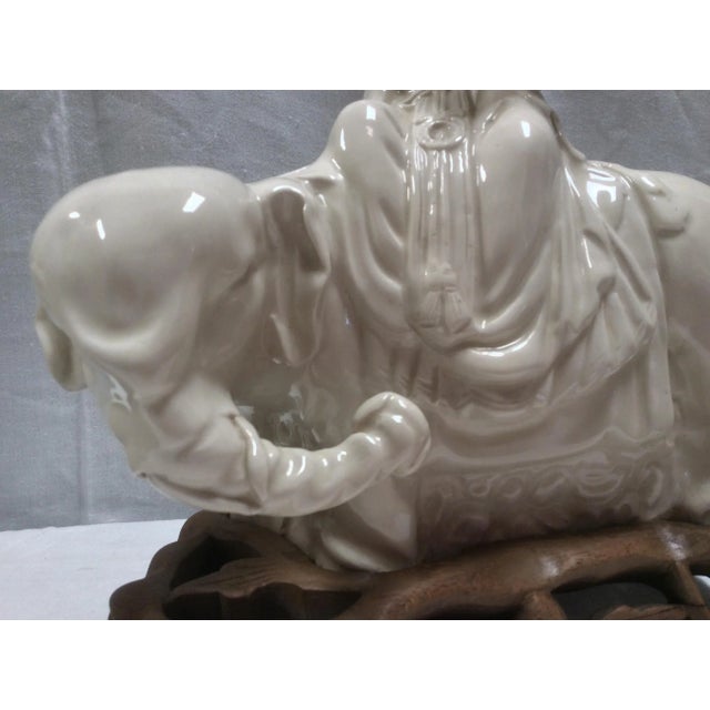 Antique Chinese Blanc De Chine Porcelain Figures - a Pair For Sale - Image 9 of 11