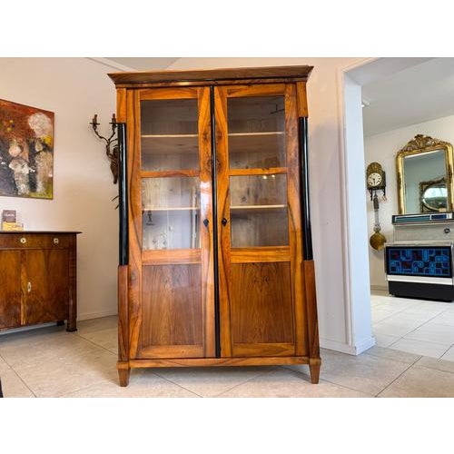 Biedermeier Display Cabinet in Walnut For Sale - Image 6 of 18