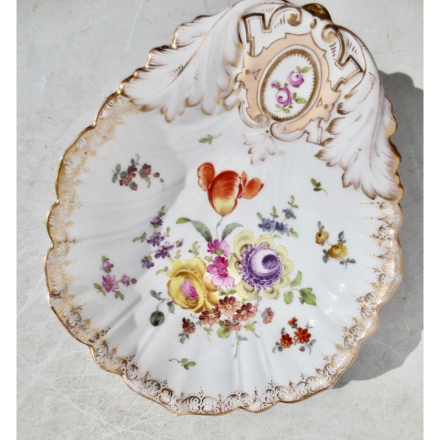Antique Hand-Paintd Dresden Bowl Circa 19th For Sale In New York - Image 6 of 7