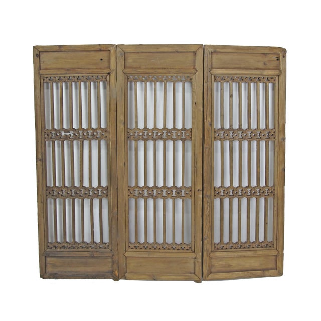 This 3 panel screens can be excellent widow or wall decoration arts. The latticed screen allows air to circulate nicely...