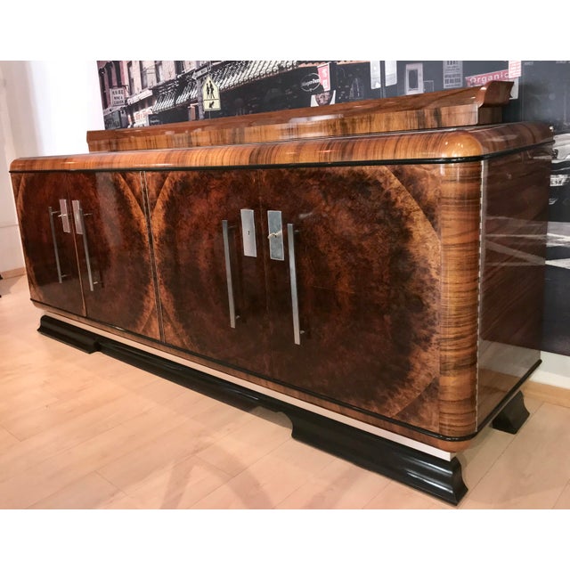 Bauhaus Sideboard with Gorgeous Round Walnut Veneer, Germany circa 1930 For Sale - Image 4 of 18
