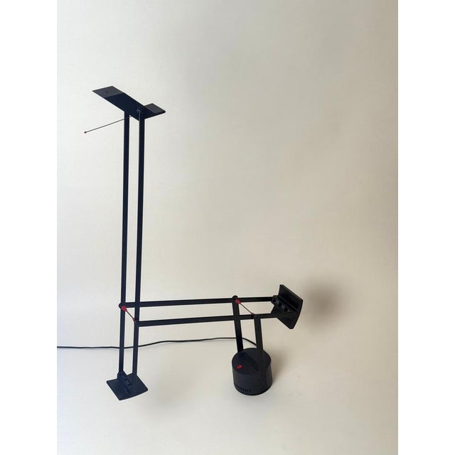 1970s Tizio Adjustable Desk Lamp by Richard Sapper for Artemide, Italy, 1970s For Sale - Image 5 of 14