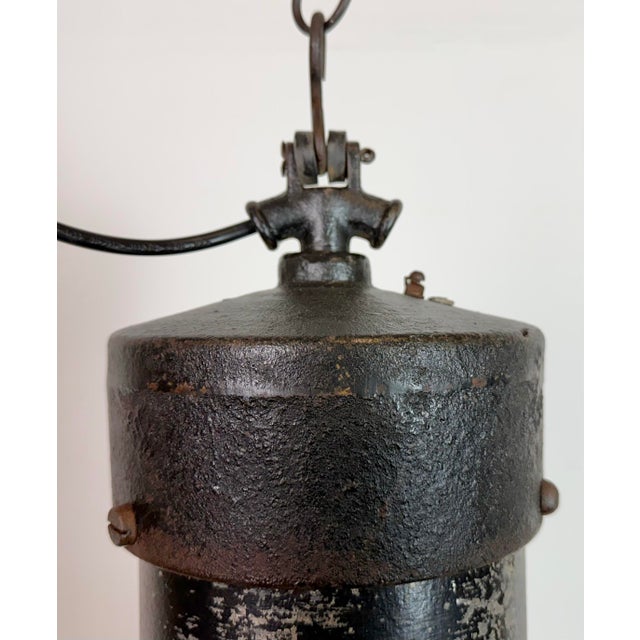 1950s Large Industrial Black Factory Pendant Lamp with Cast Iron Top from Elektrosvit, 1950s For Sale - Image 5 of 18