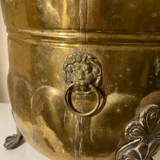 English Antique Brass Jardiniere or Fireplace Peat Bucket For Sale - Image 3 of 5