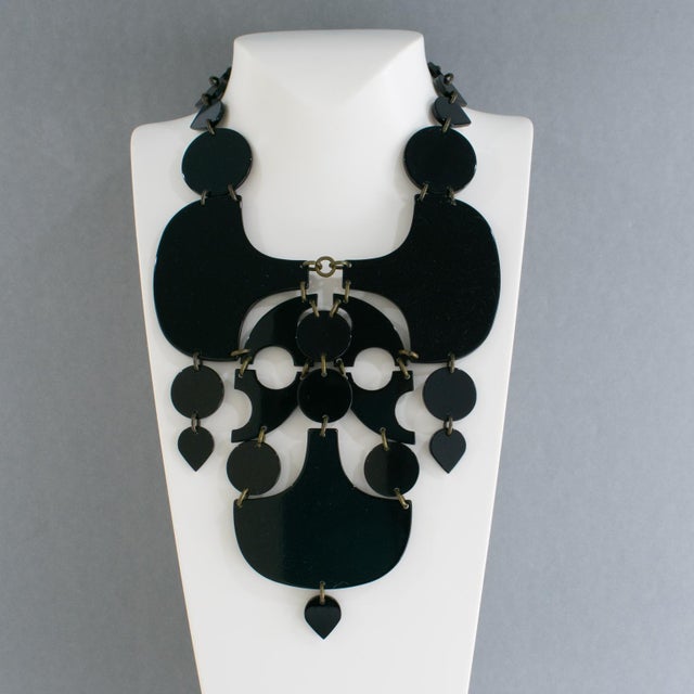 Contemporary Missoni Italy Important Acrylic Lucite Geometric Bib Necklace For Sale - Image 3 of 11