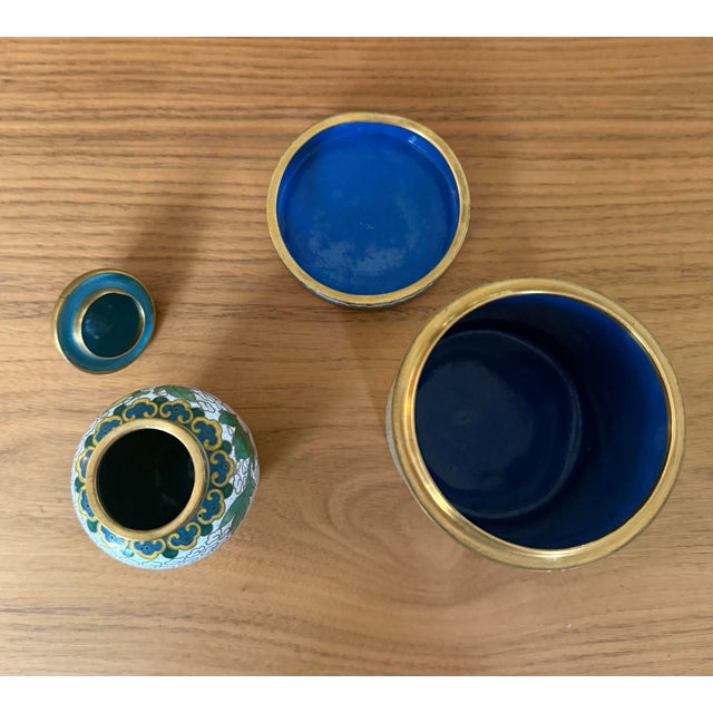 White Matched Pair: Chinese Cloisonné Enamel Covered Brush Pot & Ginger Jar Vase For Sale - Image 8 of 9